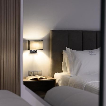 Amalphi Corfu City Living By Konnect Buitenkant foto